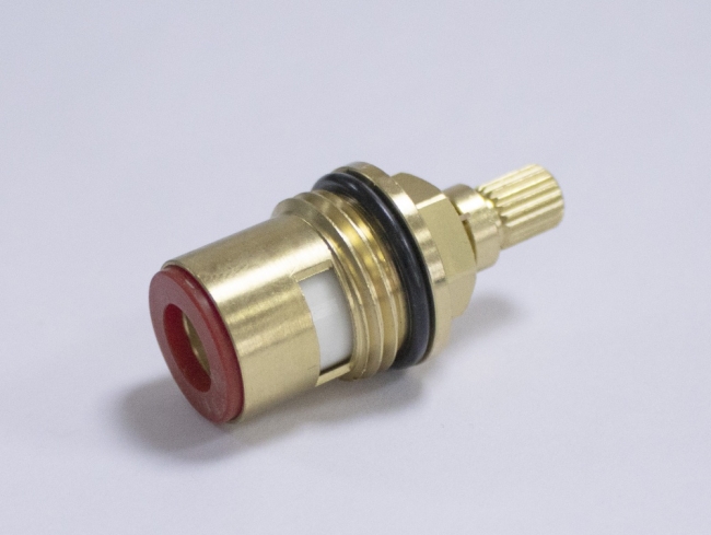 Кран-букса керамика 1/2 х 20шл HANSEH (500/25/1шт) Кран-букса керамика 1/2 х 20шл HANSEH (500/25/1шт)
